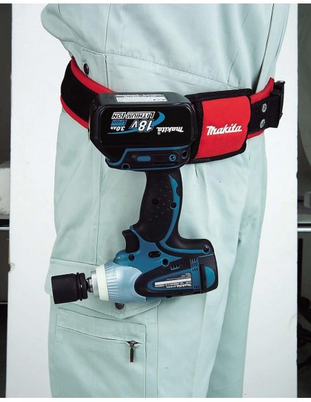 Επαναφορτιζόμενο μπουλονόκλειδο με μία μπαταρία λιθίου 18V 3.0Ah MAKITA BTW251 