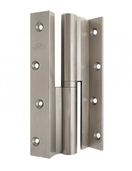 Door blinds in corner with brass bearings